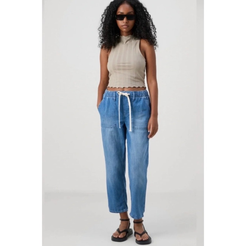 Gap Women Pull On Denim Joggers Light Wash Elastic Waist Drawstring Blue XS